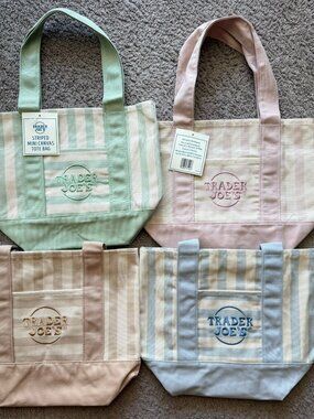 New STRIPED TRADER JOES MINI TOTE BAGS Set of 4